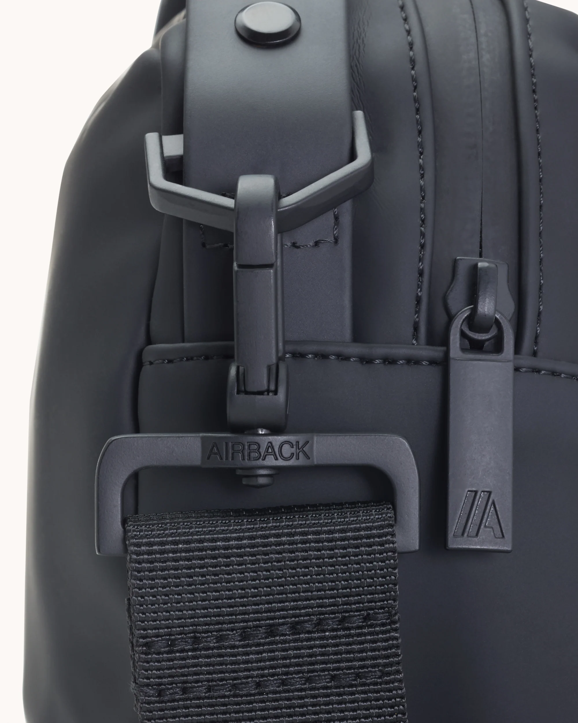 Cross Body - Image 3