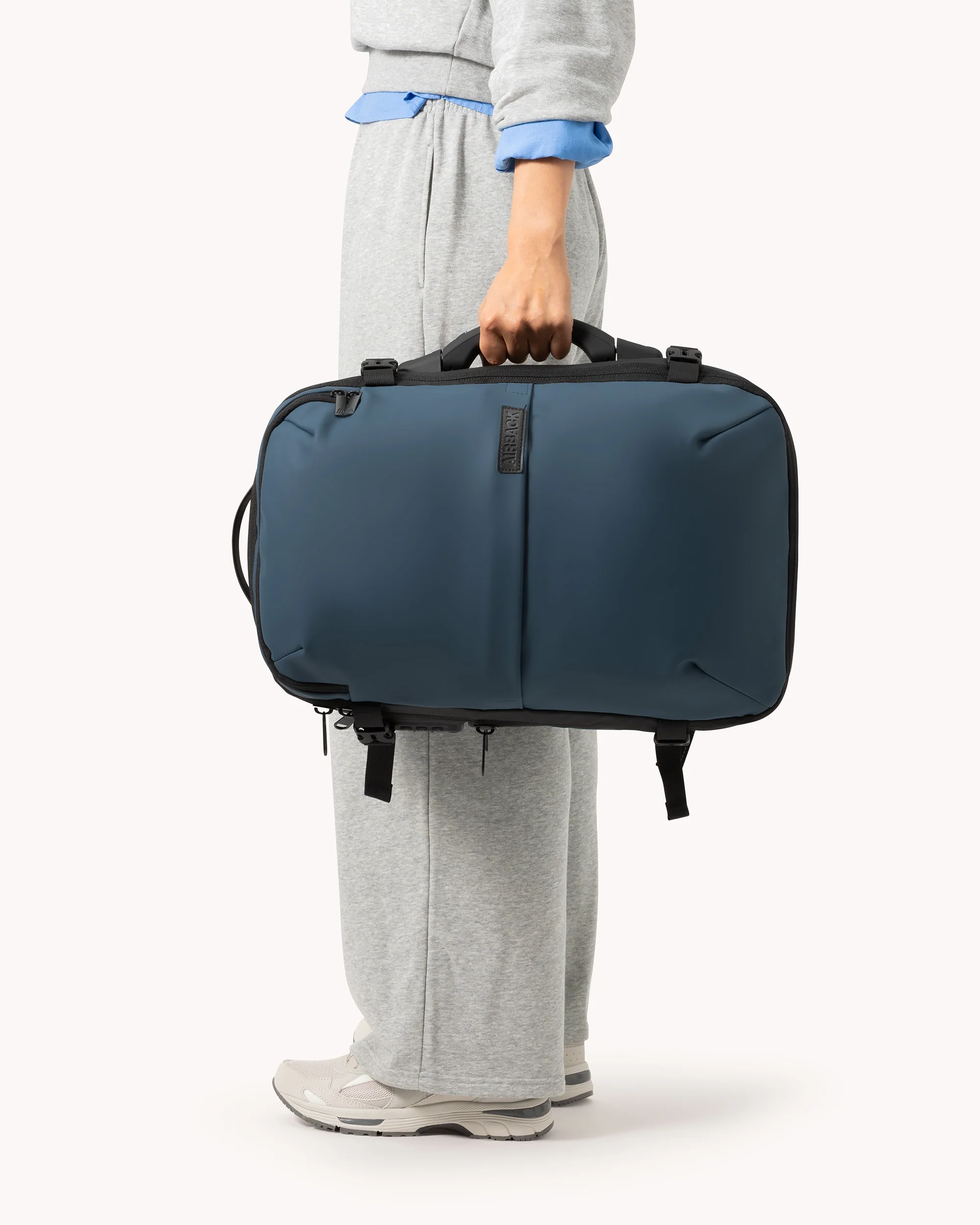 Original (Carry-On) - Image 4