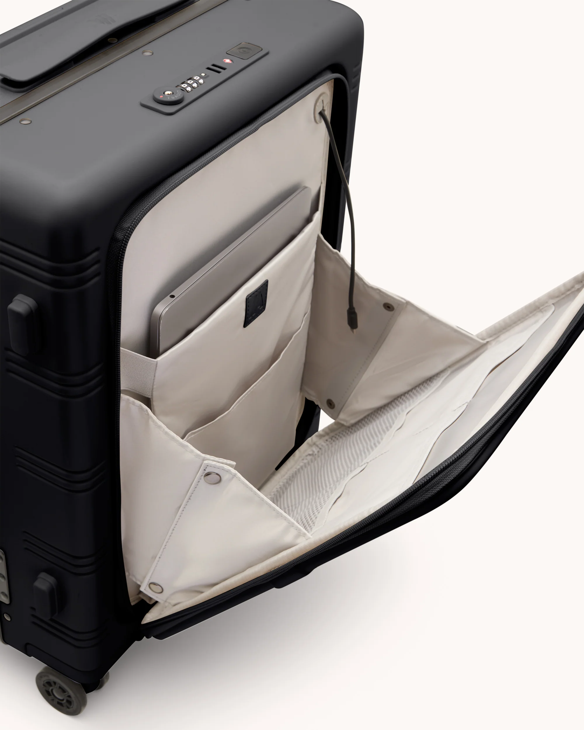 NEXT (Carry-On) - Image 5